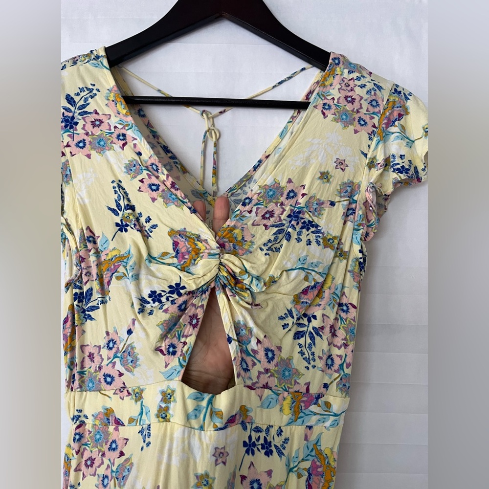 Floral Twist Front Cutout Maxi Dress - Yellow Floral size S - Picture 2 of 10